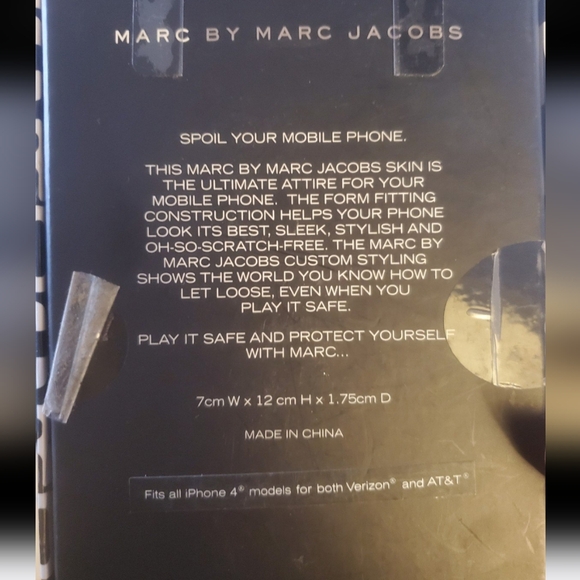 New Marc By Marc Jacobs iPhone Case. - Picture 6 of 8